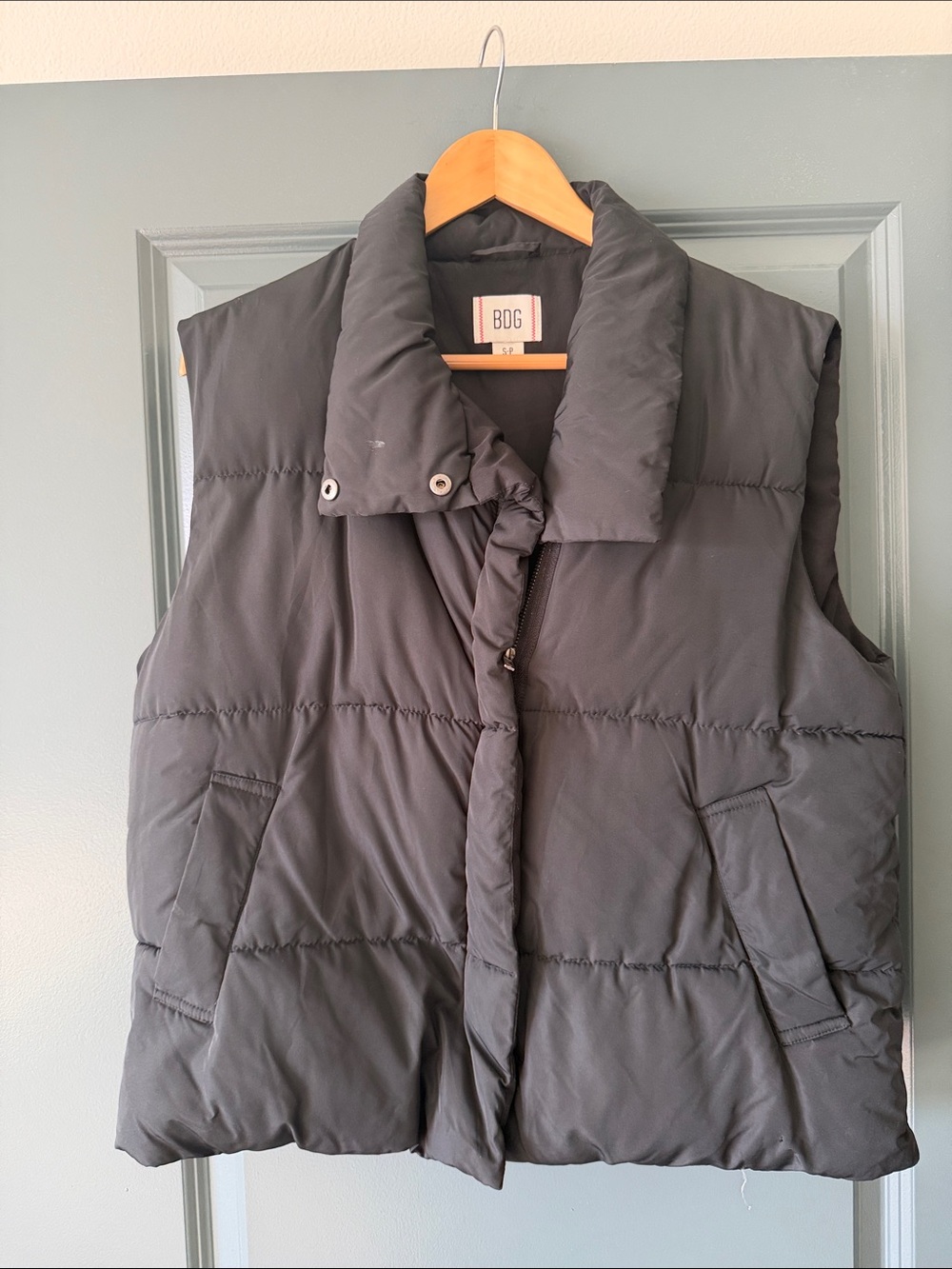 BDG Puffer Vest in Black